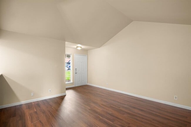 Photo - 10711 Lanshire Dr