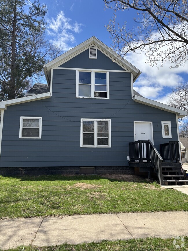 Building Photo - 521 S Story St Rental