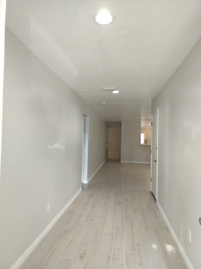 Photo - 21242 Linden House Ct