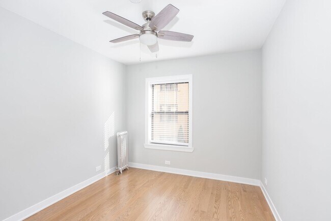 Photo - 1940 W Wilson Ave Unit 2AA