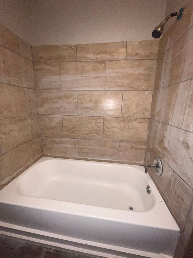 45 W Gage Ave