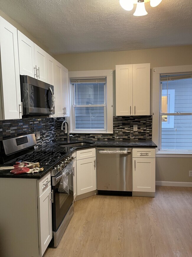 Photo - 19 Malvern Ave