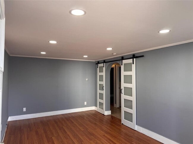 Photo - 348 Union Ave