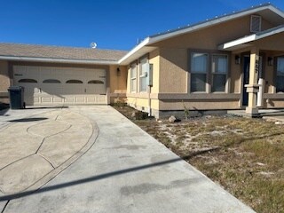 Photo - 857 Lonnie Ln