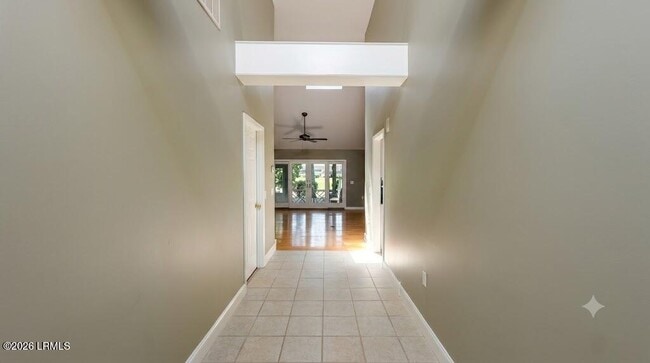1305 Rowland Dr