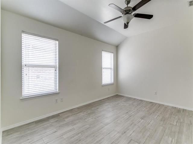 Photo - 600 Pollyann Trl