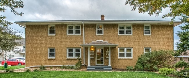 Building Photo - Reimer Apartments