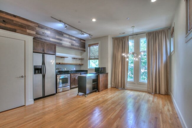 Photo - Price Improvement! Condo in the heart of 1... Unit 204