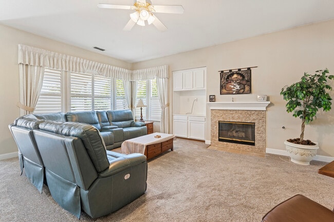 Photo - 1121 Galston Dr