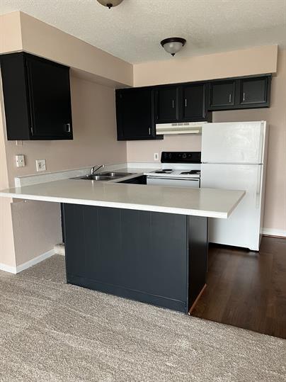 Photo - 700-710 S Dewitt Dr