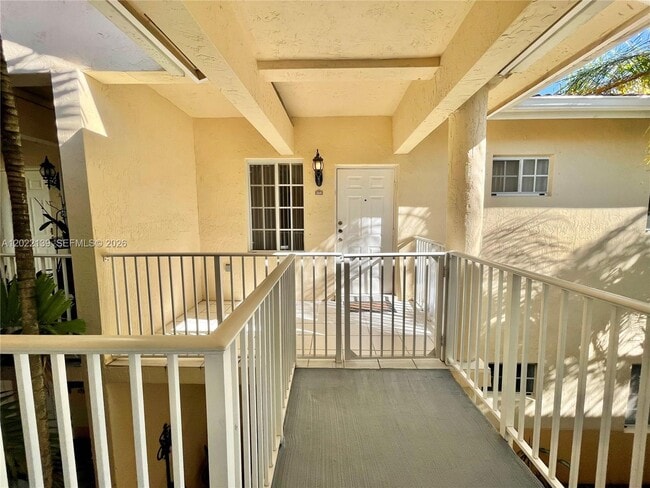 Building Photo - 6912 NW 179th St Unit 2043