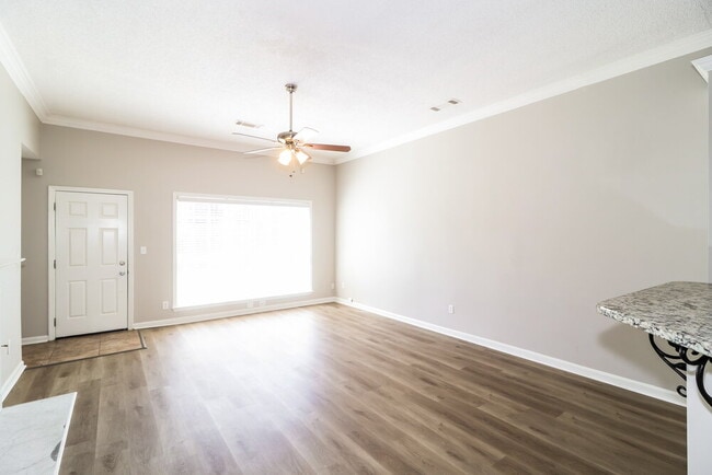 Photo - 4011 Chesapeake Way