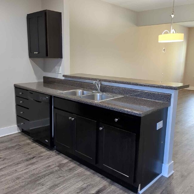 Photo - 3540 Steffisburg Dr