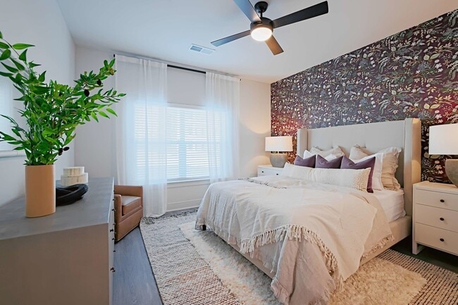 Photo - Cendana Olathe