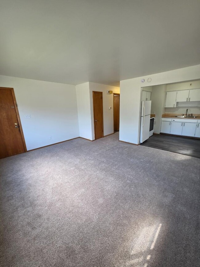 Photo - 8641 W Lapham St