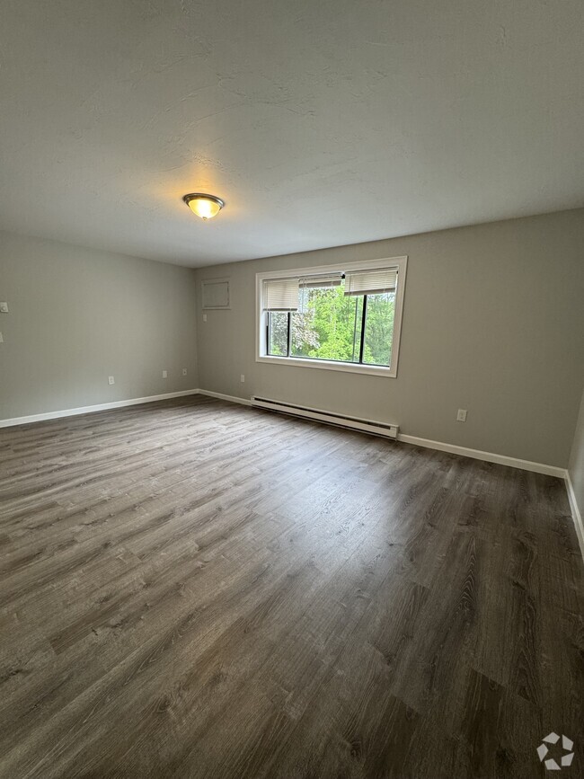 Building Photo - 431 Sunderland Rd Rental