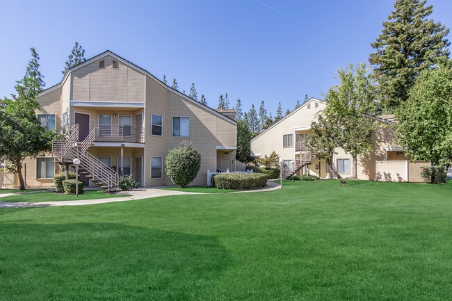 Westcourte Apartments