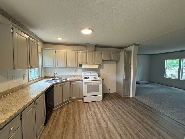 Photo - FOR RENT WINSTON SALEM