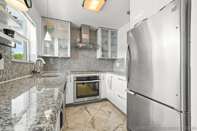 Photo - 1444 SE 15th Ct Unit 103