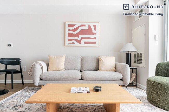 Photo - 450 Massachusetts Ave NW Unidad FL4-ID1179