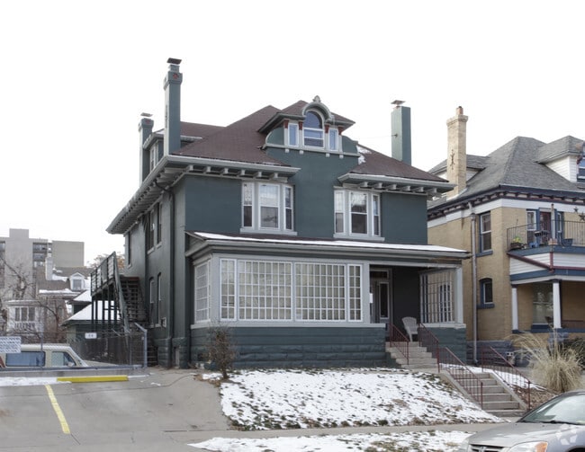Building Photo - 1415 Race St