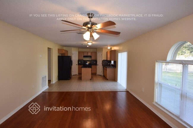 Photo - 2370 Sheila Dr