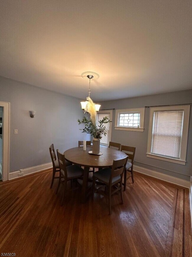 56 Monticello Ave
