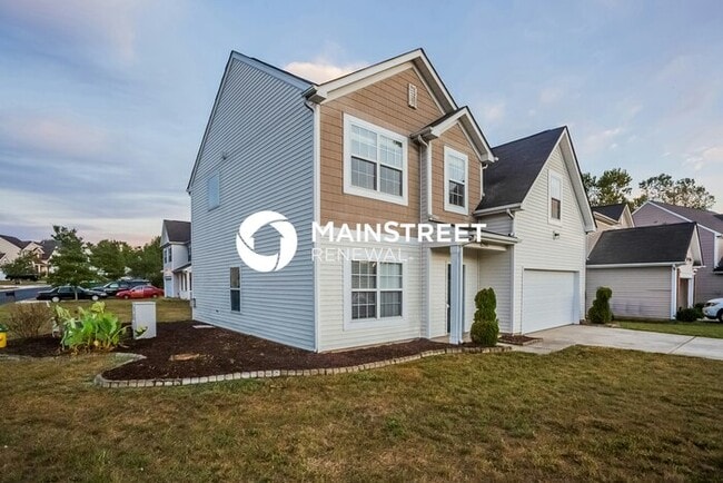 Photo - 4 Bedroom Pet-Friendly Home in Harrisburg, NC with Main Street Renewal