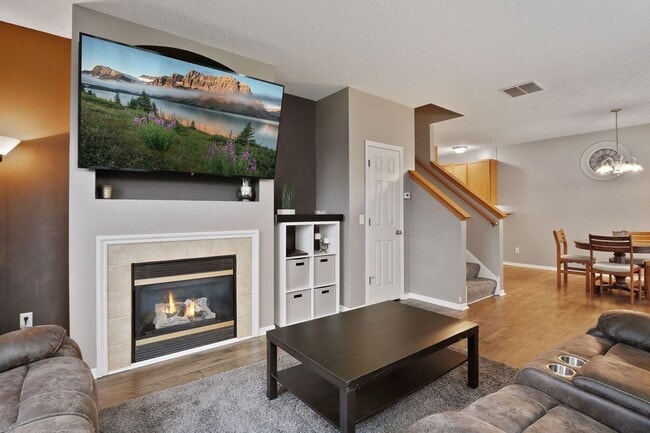 Photo - 17083 Encina Path