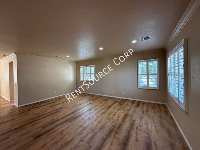 Photo - 1311 Ponderosa Dr