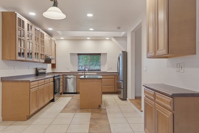 Photo - 8111 E Briarwood Blvd