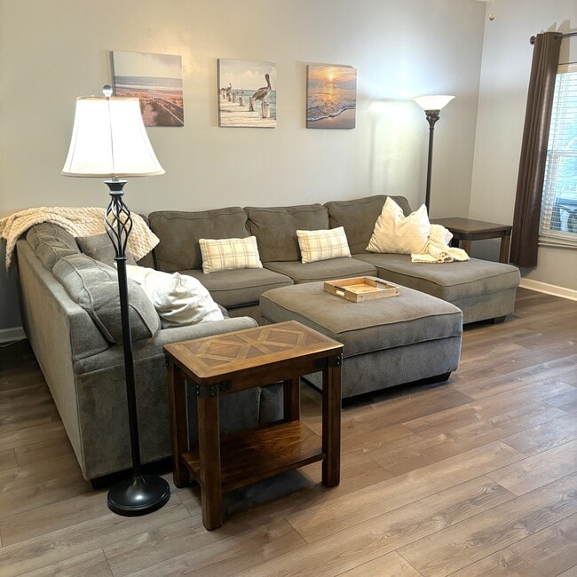 Photo - 6253 Catalina Dr