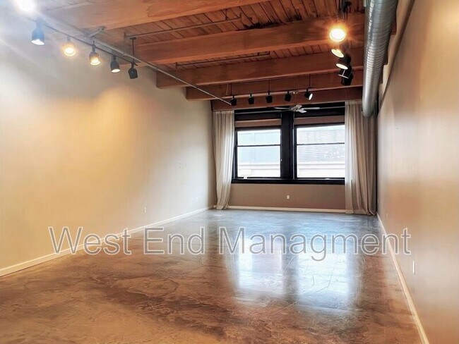 901 Washington Ave Unit 301