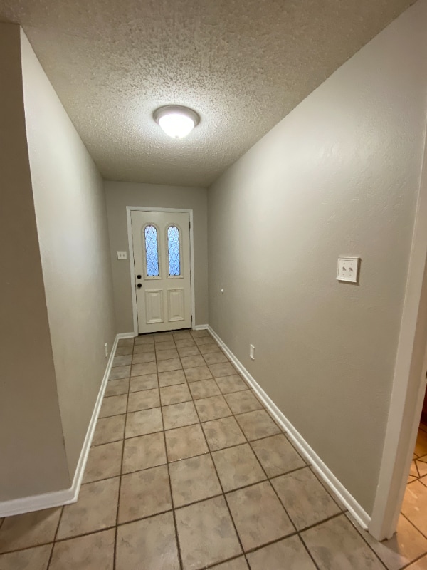 3320 Lockhaven Dr
