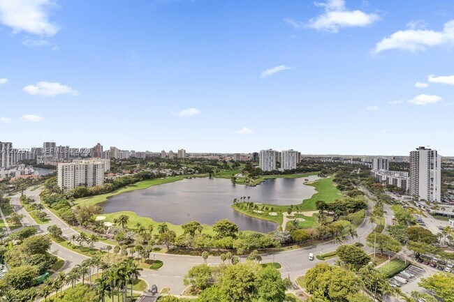Building Photo - 20281 E Country Club Dr Unit 2209