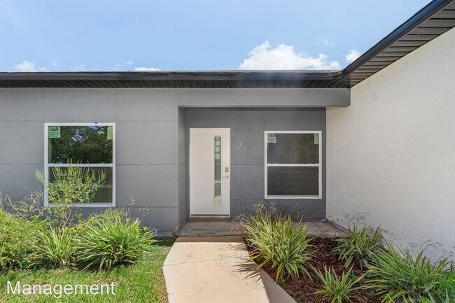 Photo - 3 br, 2 bath House - 710 Bedford Point Avenue