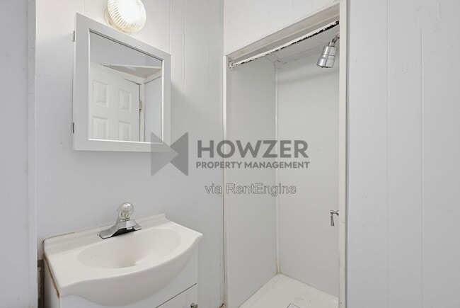Photo - 109 Green St Unit 9