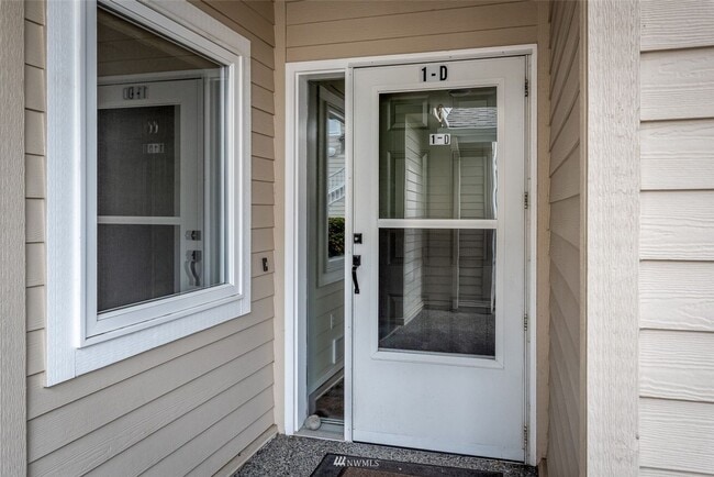 Photo - 5064 Festival Blvd