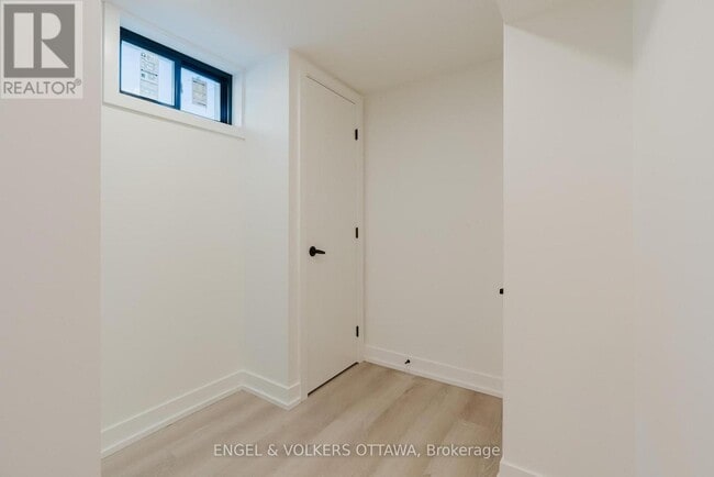 Photo - 1040 Maitland Ave