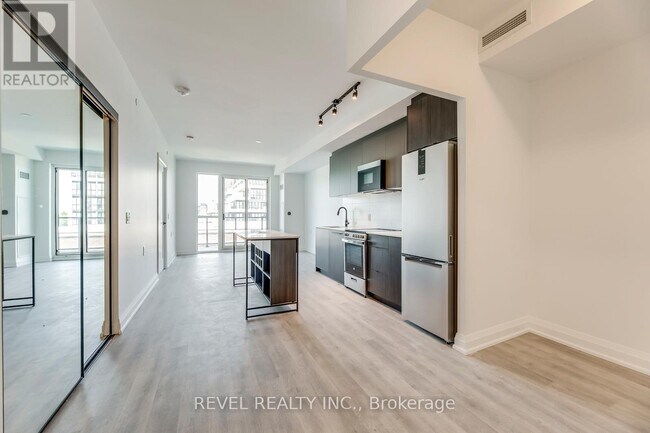 Photo - 2369 Danforth Ave Unit 501
