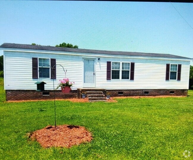 Building Photo - 512 McLawhorn Ln Rental