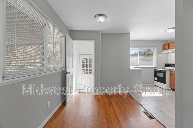 Photo - 1700 Newhall Ct