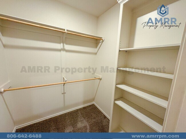 Photo - Rare CORNER Lot 3 Bedroom Townhome