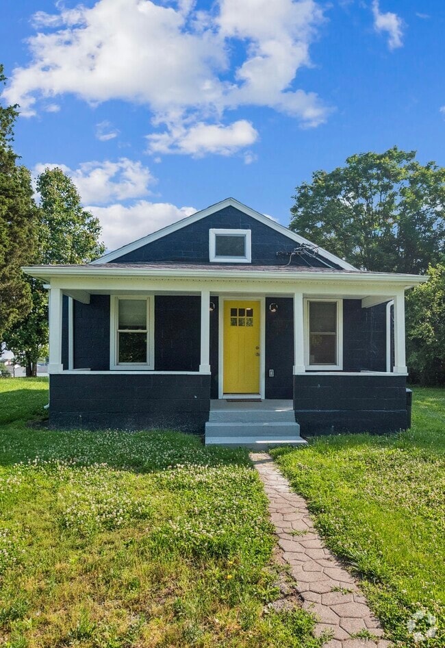 Building Photo - 407 Woodbury Ave Rental