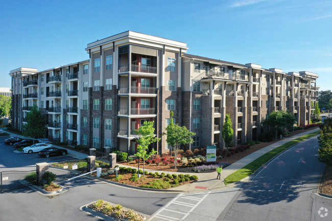 Building Photo - Centra at North Druid Hills Rental