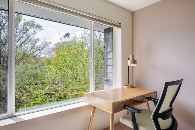 Photo - 4740 21st Ave NE Unidad SI FL1-ID1013