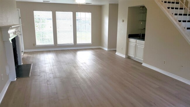 Photo - 2005 Seneca Ct