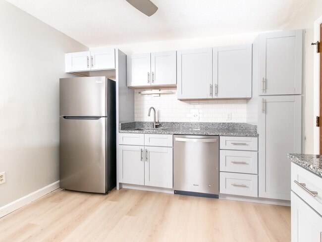 Photo - 8 Strawberry Bank Rd Unit 11