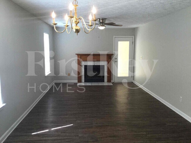 Photo - 8321 Mountain Pass