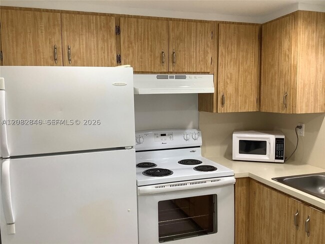 Photo - 9359 Fontainebleau Blvd Unit F307